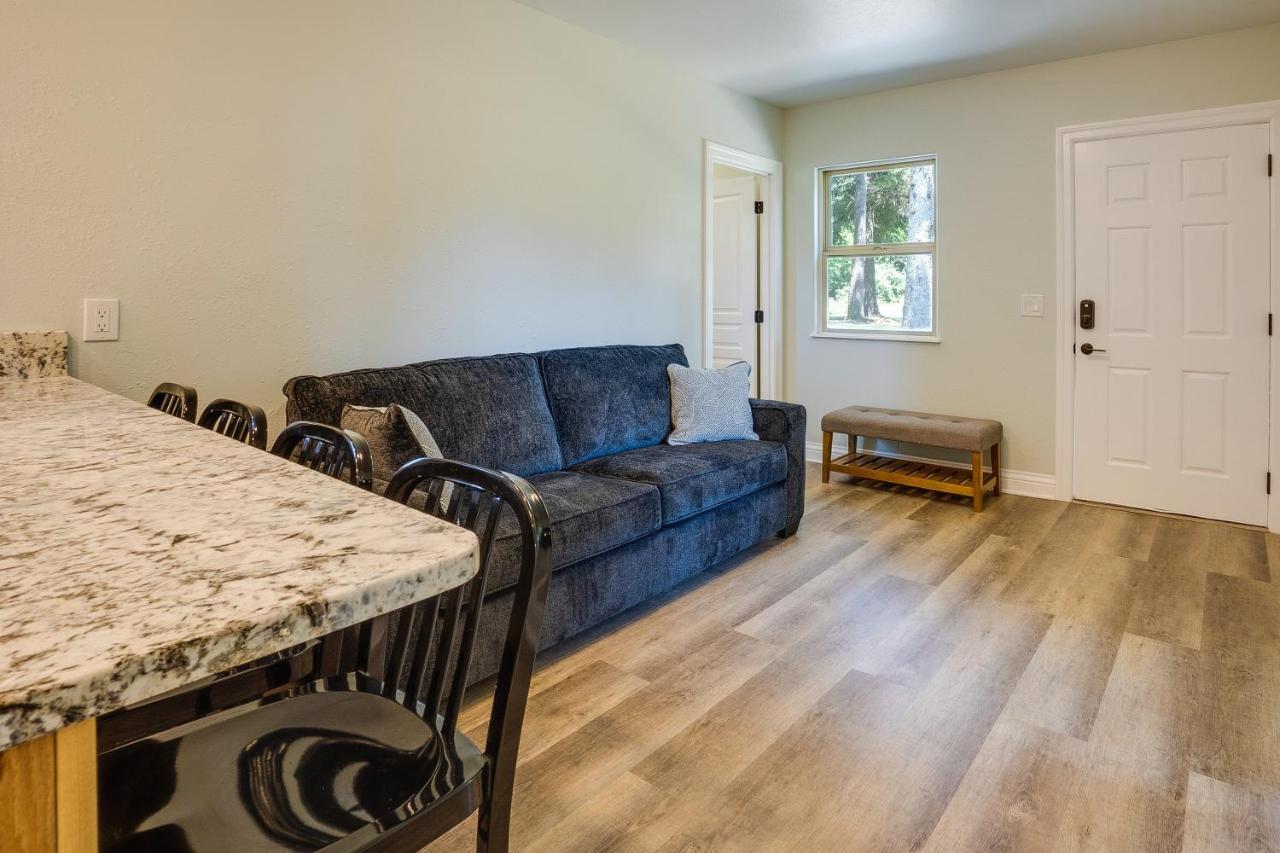 Oceanfront Access! *